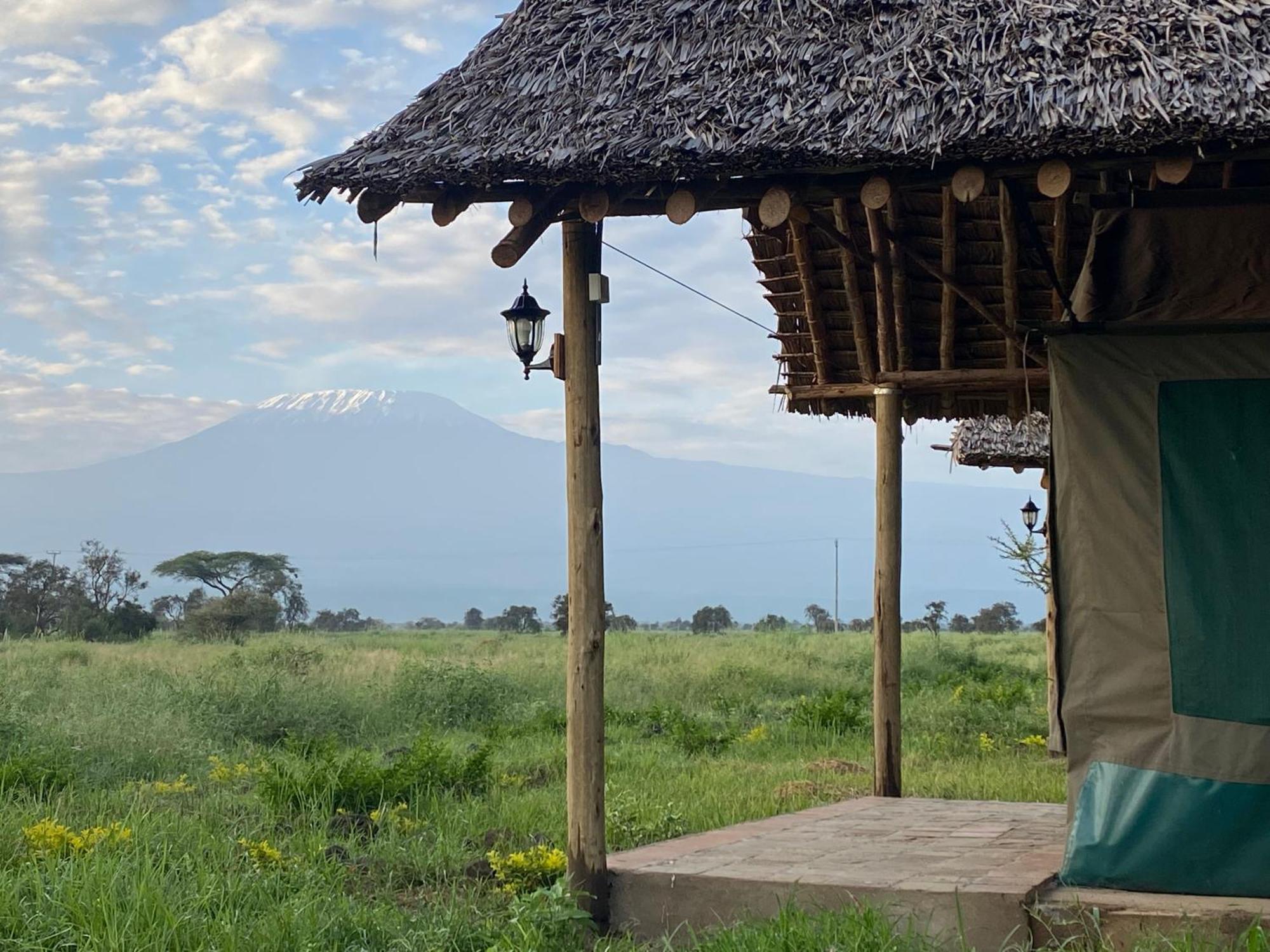 Amboseli Discovery Camp Exterior foto