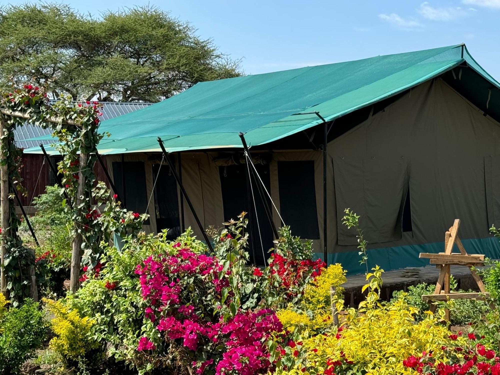 Amboseli Discovery Camp Exterior foto